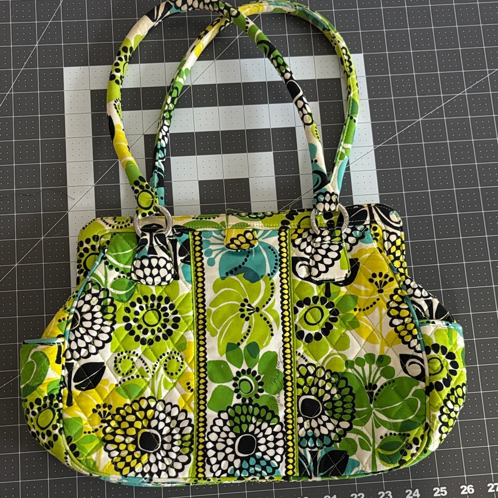 Vera Bradley Limes Up Retired Green Floral Tote Bag Magnetic Frame Purse Pockets